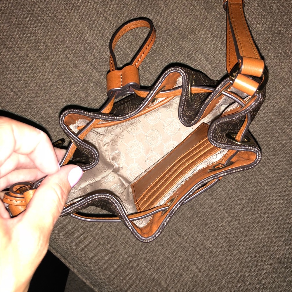 Michael Kors Crossbody